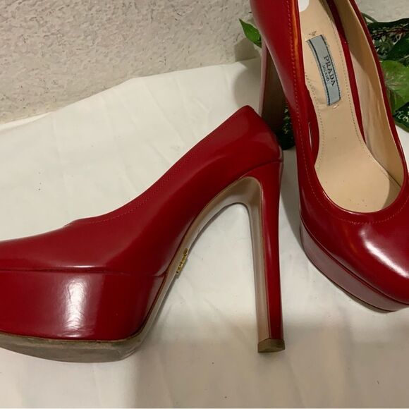 Prada | Red Patent Leather Platform Pumps Sz 37 1/2 - Picture 8 of 15